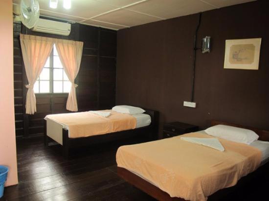 Uk Farm Agro Resort Kluang Extérieur photo